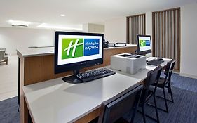 Holiday Inn Express & Suites Austin Downtown - University